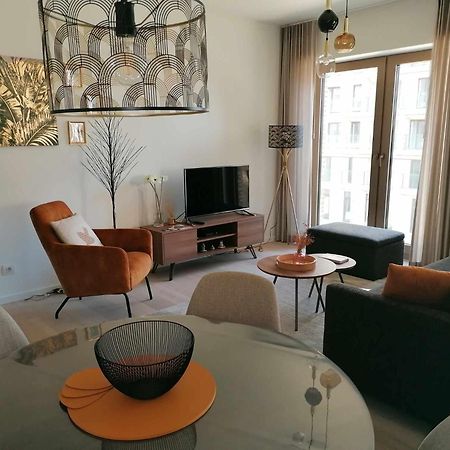 Bartine - Modern And Spacious Flat Near The Sea, Free Parking Space Остенде Экстерьер фото