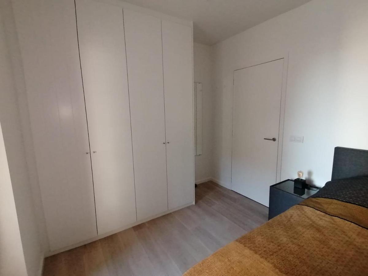 Bartine - Modern And Spacious Flat Near The Sea, Free Parking Space Остенде Экстерьер фото