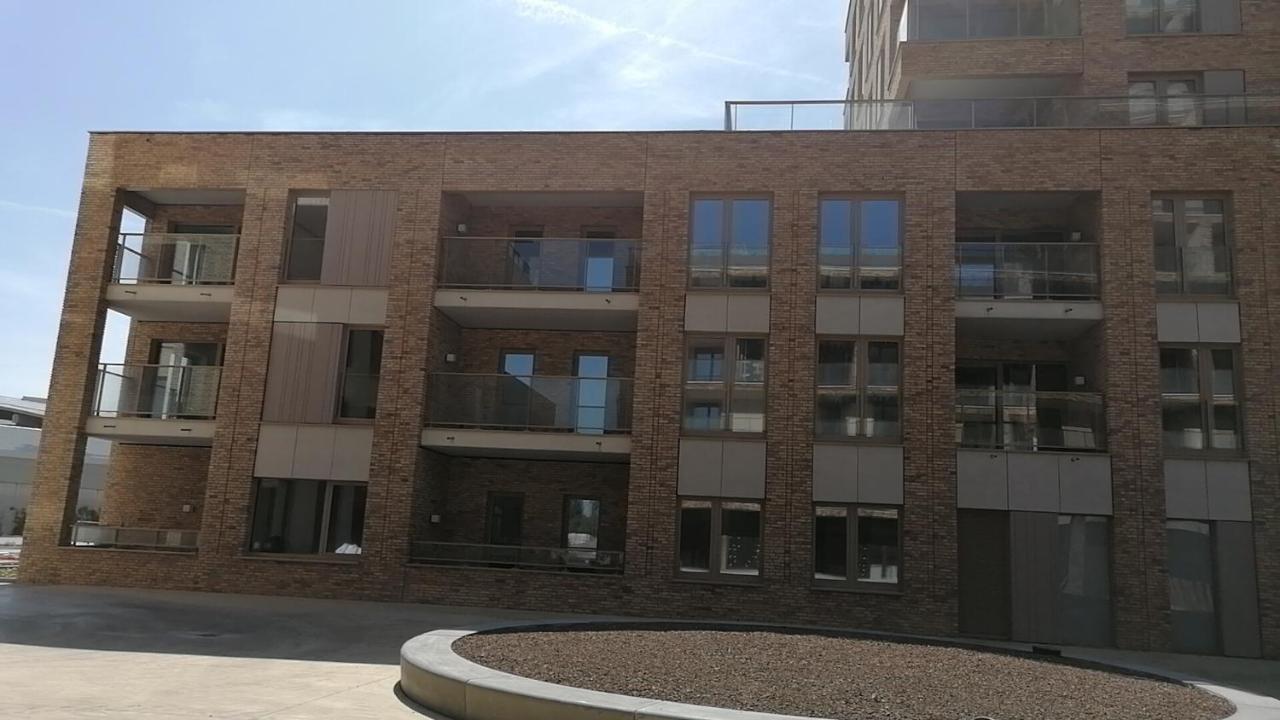 Bartine - Modern And Spacious Flat Near The Sea, Free Parking Space Остенде Экстерьер фото