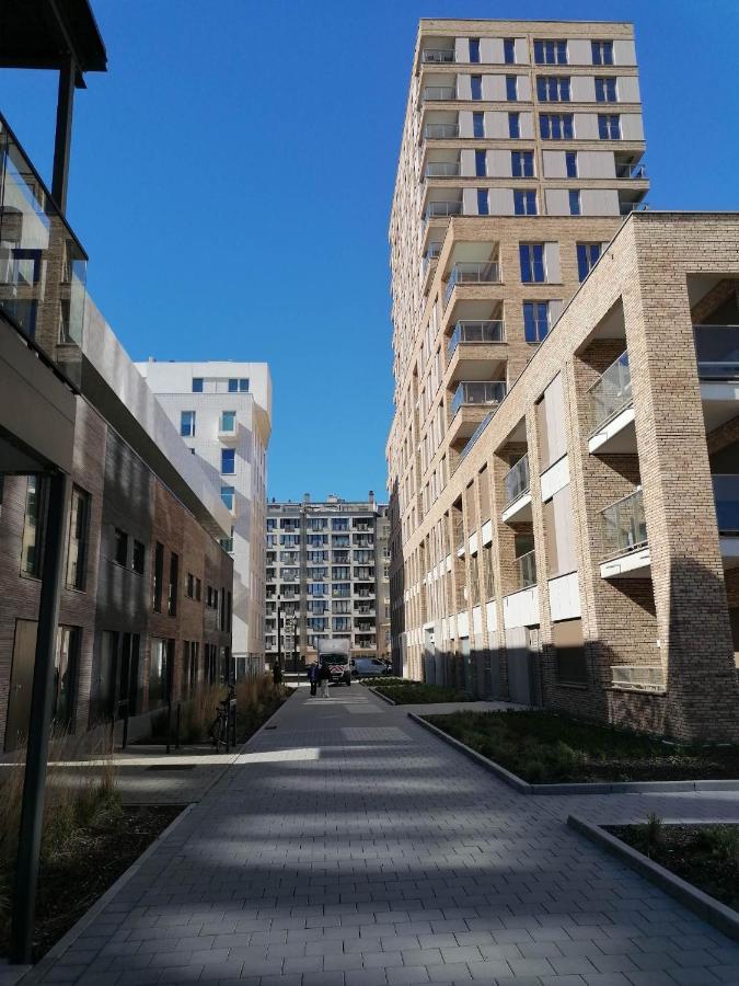 Bartine - Modern And Spacious Flat Near The Sea, Free Parking Space Остенде Экстерьер фото